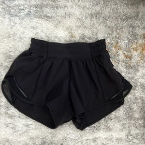 Only worn once! Hotty Hots 2.5 low rise